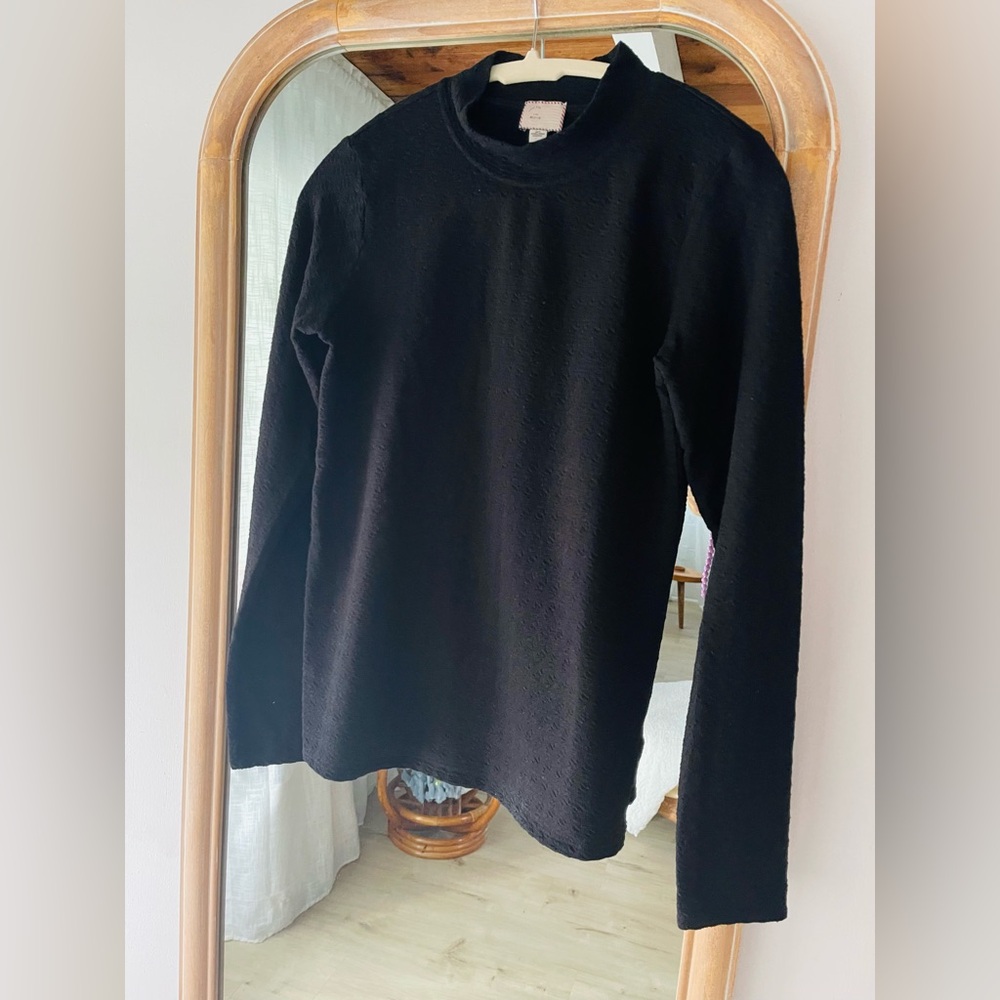 Anthropologie Black textured long sleeve mock neck shirt. Size medium